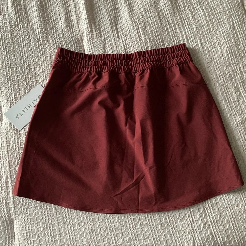 NWT Athleta Dawn High Rise 15” Skirt Redwood Sz XS Active Summer Travel Pockets